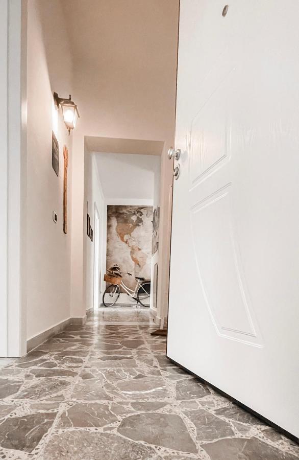 Wanderlust B&B Lecce Bagian luar foto