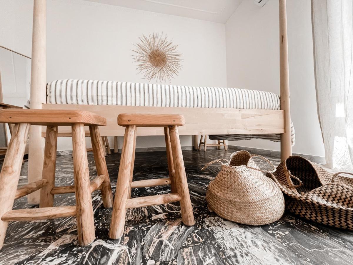 Wanderlust B&B Lecce Bagian luar foto